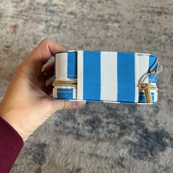 A New Day Blue White Striped Rectangular Zip Travel Jewelry Organizer NEW - Picture 5 of 8